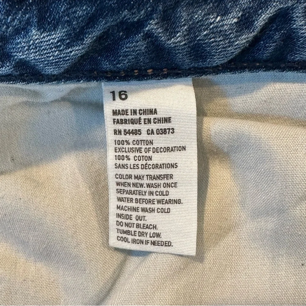 American Eagle Women's 16 Denim Blue Jean Shorts Cutoff Distressed AE Mid Rise - Picture 3 of 11